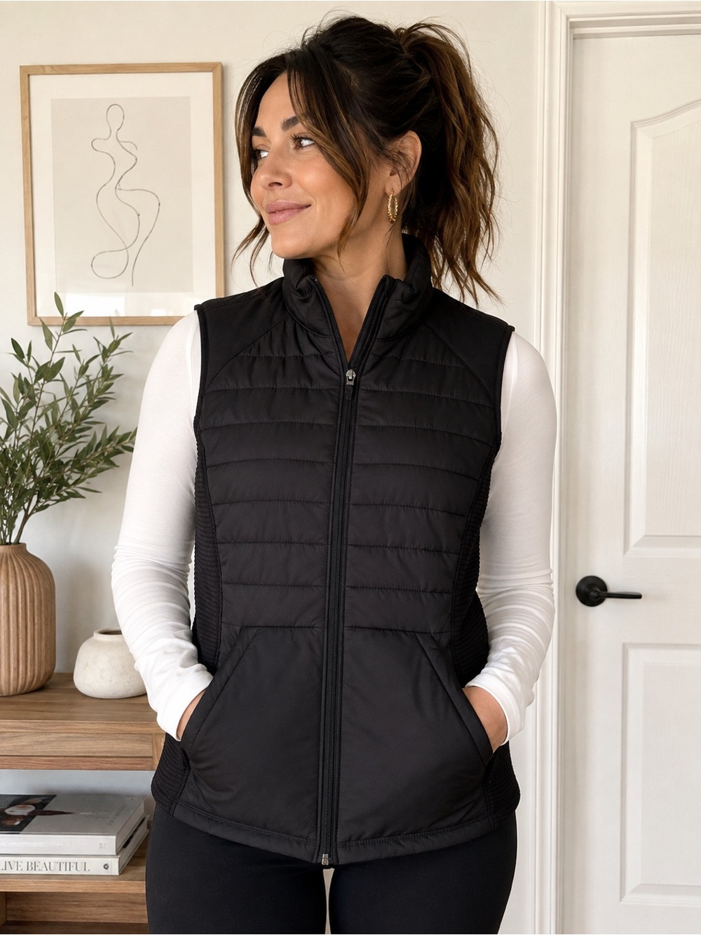 Tek Gear Women's Black Mixed-Media Quilted Vest XXL
